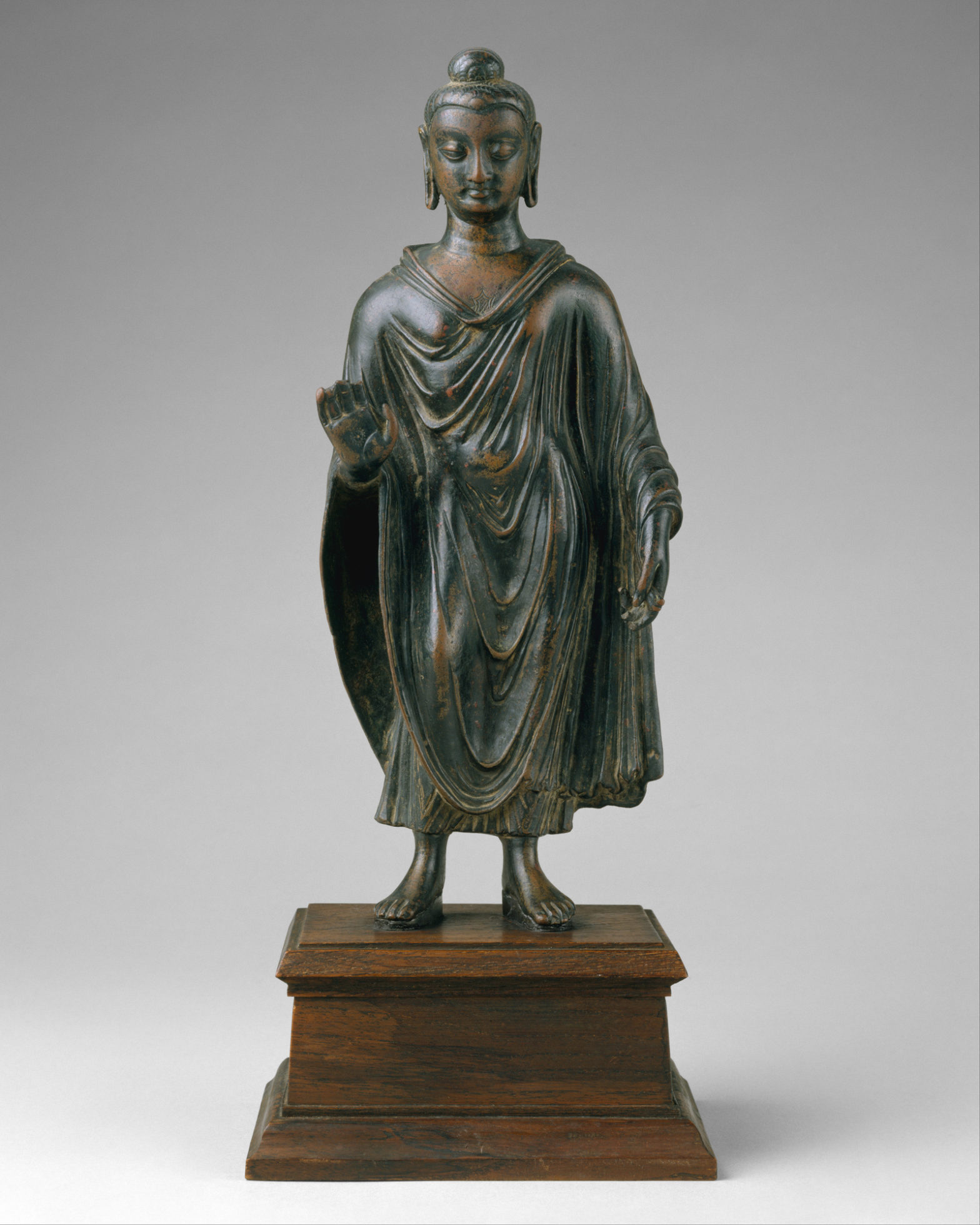 Standing Buddha: Gandhara – BuddhaRupa